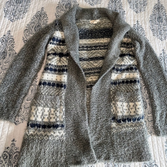 if it were me Sweaters - if it were me Gray and Blue Patterned Cardigan